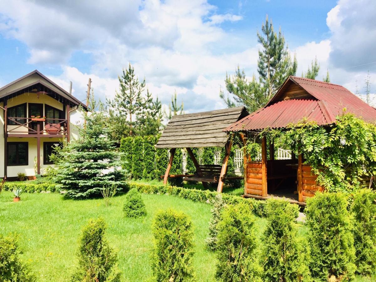 Котетж У Вілла Діола Kosiv Exterior foto